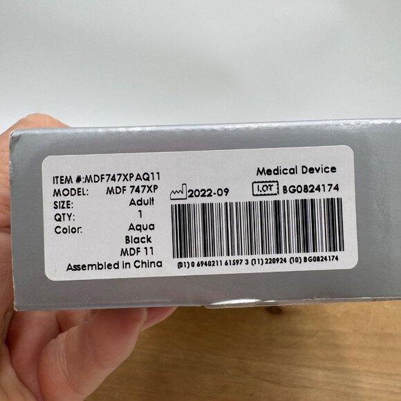 MDF MD One Stethoscope Adult Black MDF 777 (Brand New Sealed Box) - Picture 4 of 9